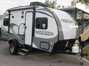 Starcraft Satellite 16KS Travel Trailer